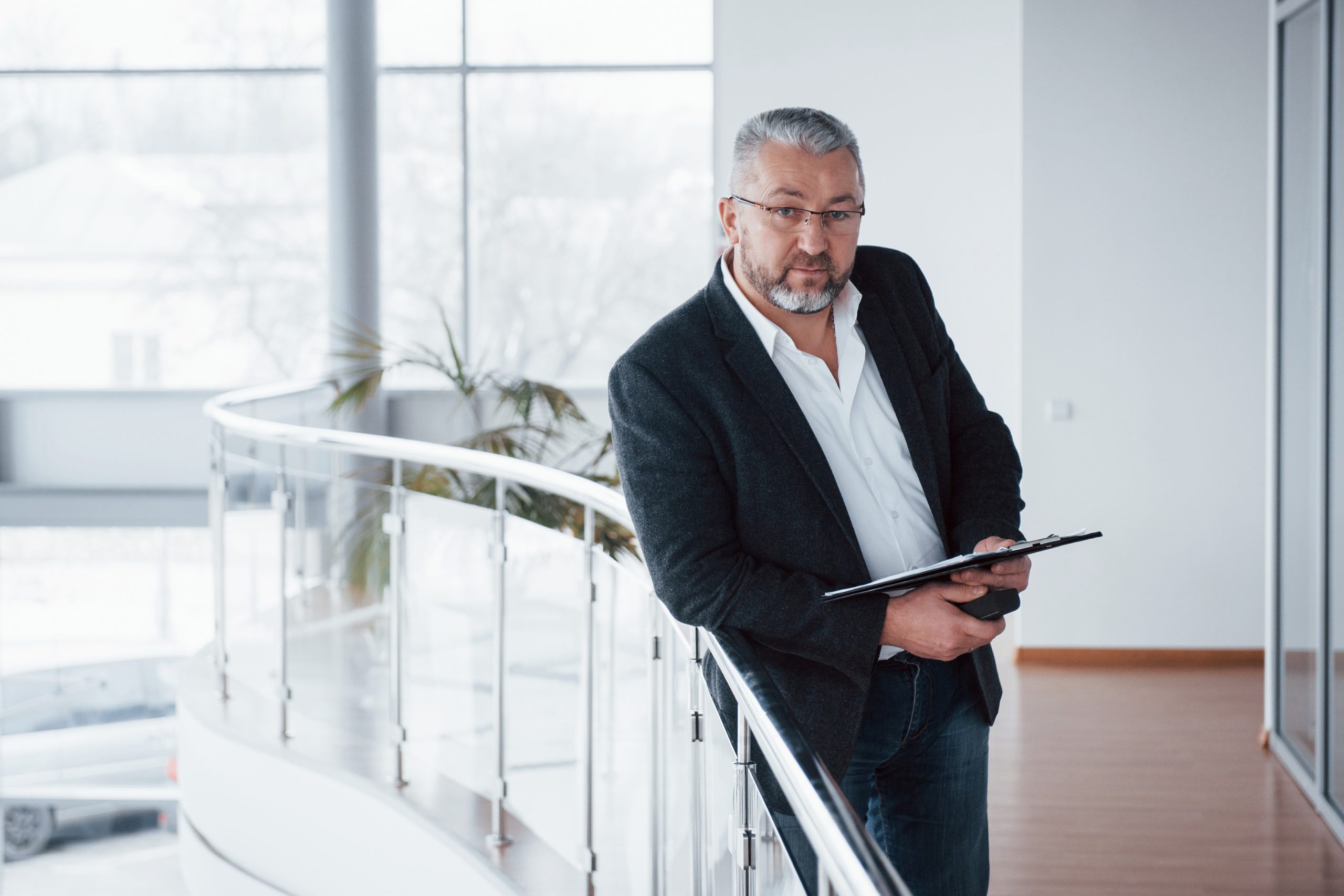 directeur commercial